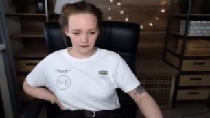 A Stupid Ugly Bitch From Chaturbate