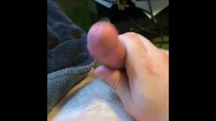 Playing with Muself best Cumshot ever
